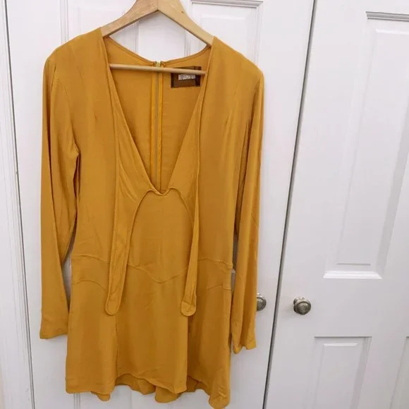 Reformation Gia Dress - Picture 8 of 11